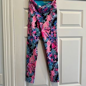 Gently Used Lilly pulitzer leggings Sm